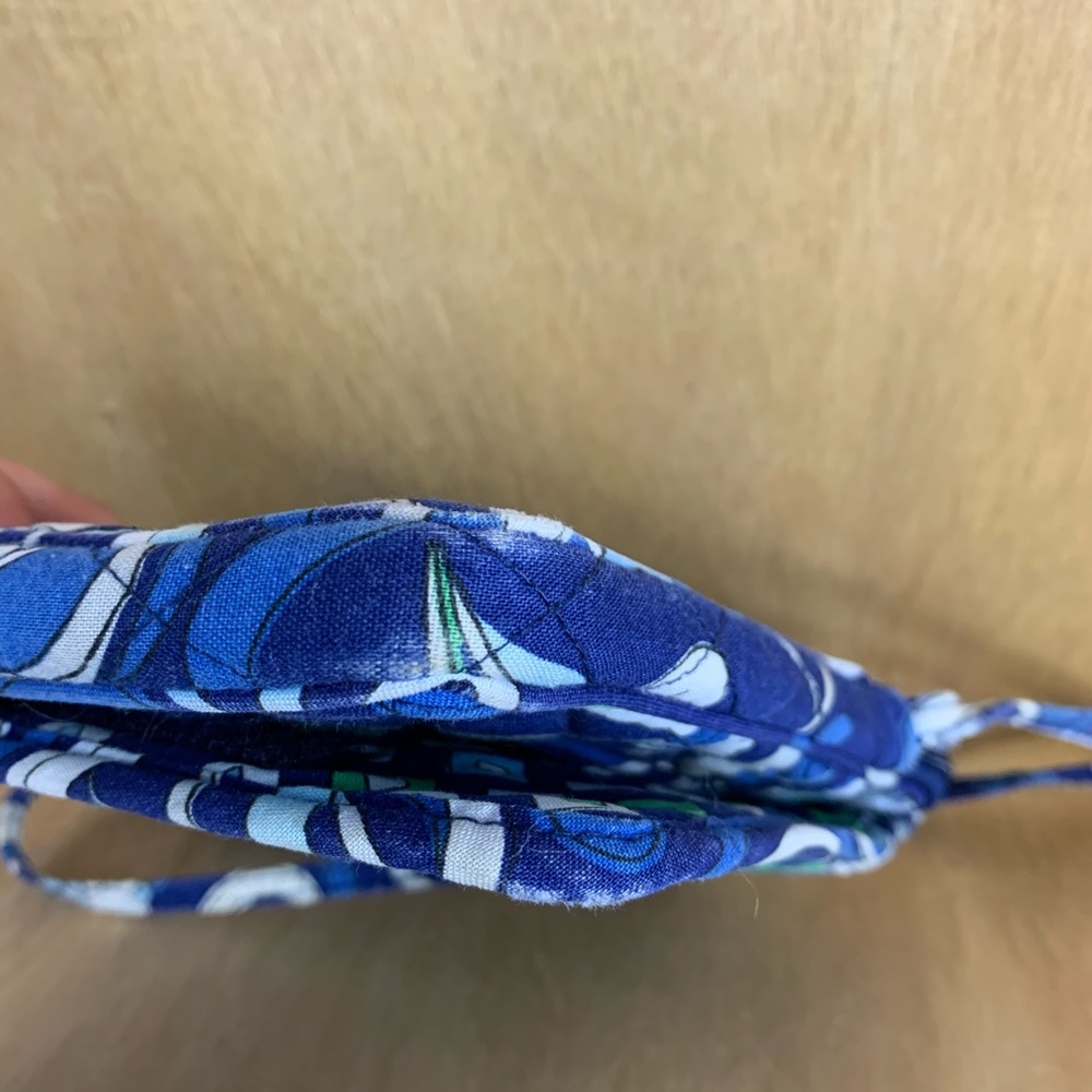 Vera Bradley "Mediterranian Blue" Cross Body Bag - Picture 11 of 11